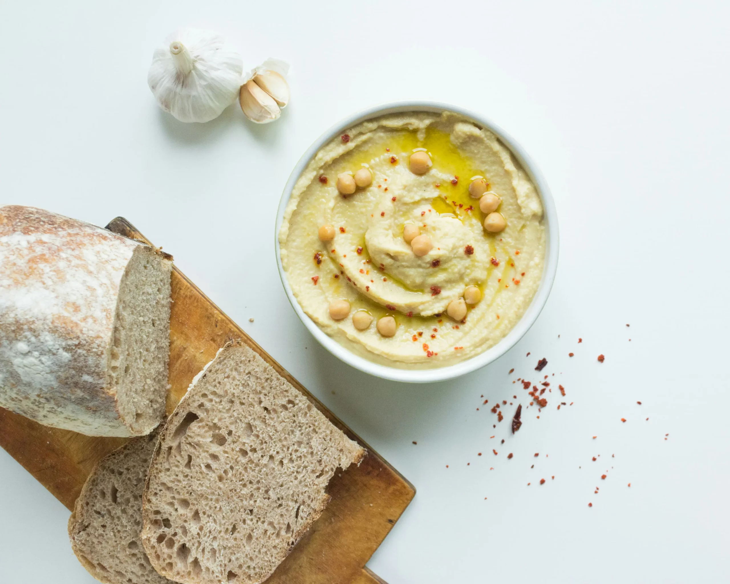 Tartine houmous et sa salade